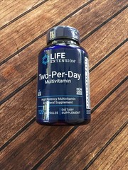 Life Extension Two-Per-Day Multivitamin & Minerals 120 Capsules EXP 08/2026