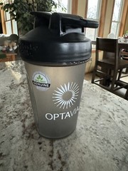 Optavia Blender Bottle with lid. 20oz. Gray. Plastic. BPA Free. Free Shipping