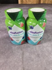 (2) Vitafusion Gorgeous Hair, Skin & Nails Multivitamin Gummy – 100ct Exp 07/26