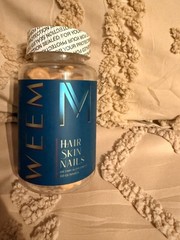 WEEM Hair Skin and Nails Gummies – Extra Strength Vegan Biotin Supplement. Unope