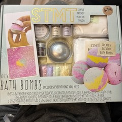 D.I.Y. Bath Bomb Kit, Kits for Girls, Bath Bomb Mold, Spa Kit for Kids, Bath Cr