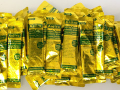 Golden Aojiru 100% Young Barley Grass Powder 50 Packets – Exp. 1/2026