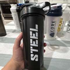 12 Plastic Protein Shaker Bottle Lot 20-25 fl oz Screw-On Lid Dishwasher Safe