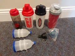 Protein shakers and funnels – various sizes and colors