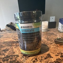 Beachbody Performance Hydrate Electrolytes Citrus Powder During Workout