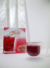 Gluta Lipo Red Iced Tea 12-in-1 Detox Slimming Whitening Anti-Aging 10 Sachets