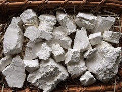 Kaolin Edible Clay Chunks (lump) Natural for Eating (Food), 4 oz (113 g)