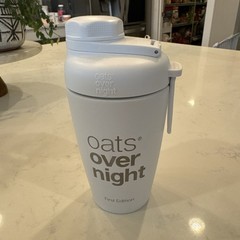 NEW Oats Overnight First Edition Oatmeal Stainless Steel Shaker Blender Bottle