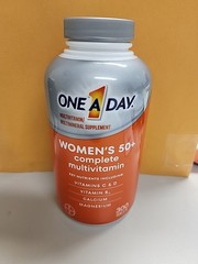 One A Day Women’s Multivitamin and Multimineral Tablets – 300 Count
