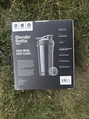 BlenderBottle Sport 28 oz Shaker Bottle 2-Pack BPA-Free Leakproof Black/Clear
