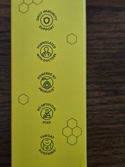 Beekeeper’s Naturals Daily Immune Support Throat Spray with Propolis + Vitamin C