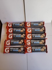 Gatorade Whey Protein Bars Cookies & Crème 2.8 oz bars Pack of 10 20g of protein